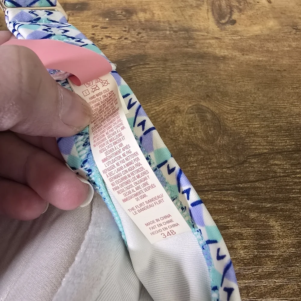 Victoria's secret VS colorful Patterned Bikini Top women's size 34B
